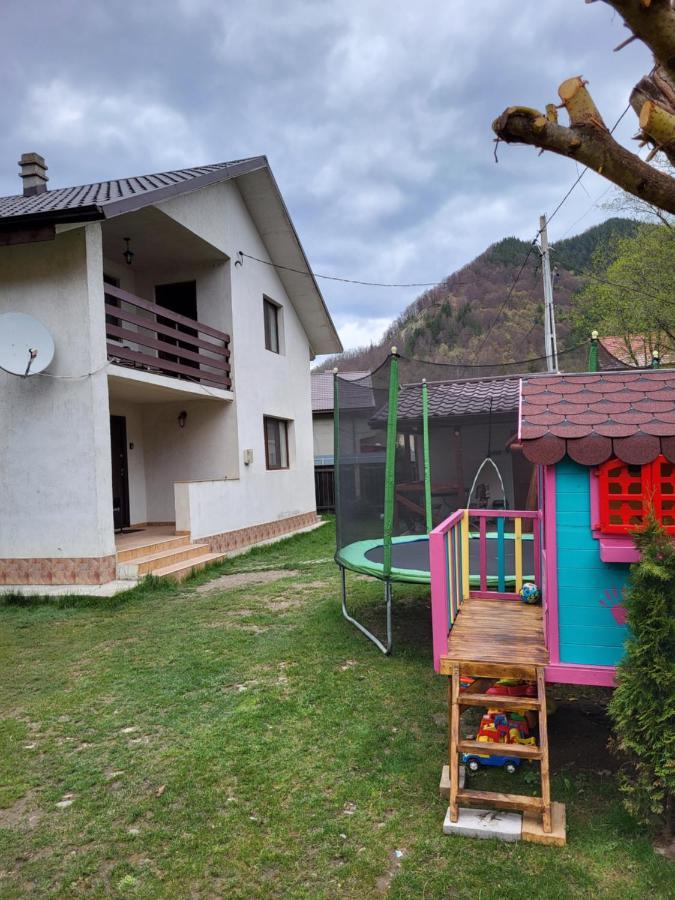 Villa Casa Mi&Ra Lepşa Exterior foto